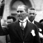 Geçerli görselin alternatif metni yok. Dosya adı: Ataturk.jpg